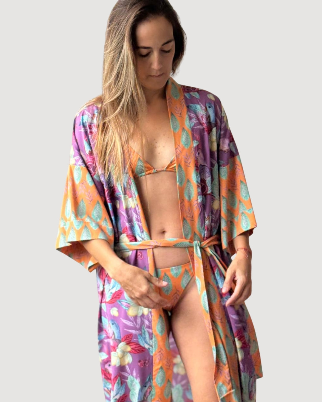 BIKINI DE AMARRE hojas con fondo naranja